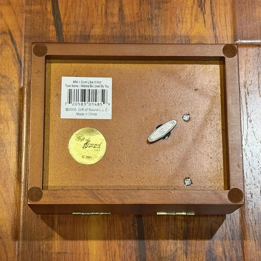 Rare Marilyn Monroe Some Like It Hot Ceramic Tile Wood Musical Jewelry Box - New